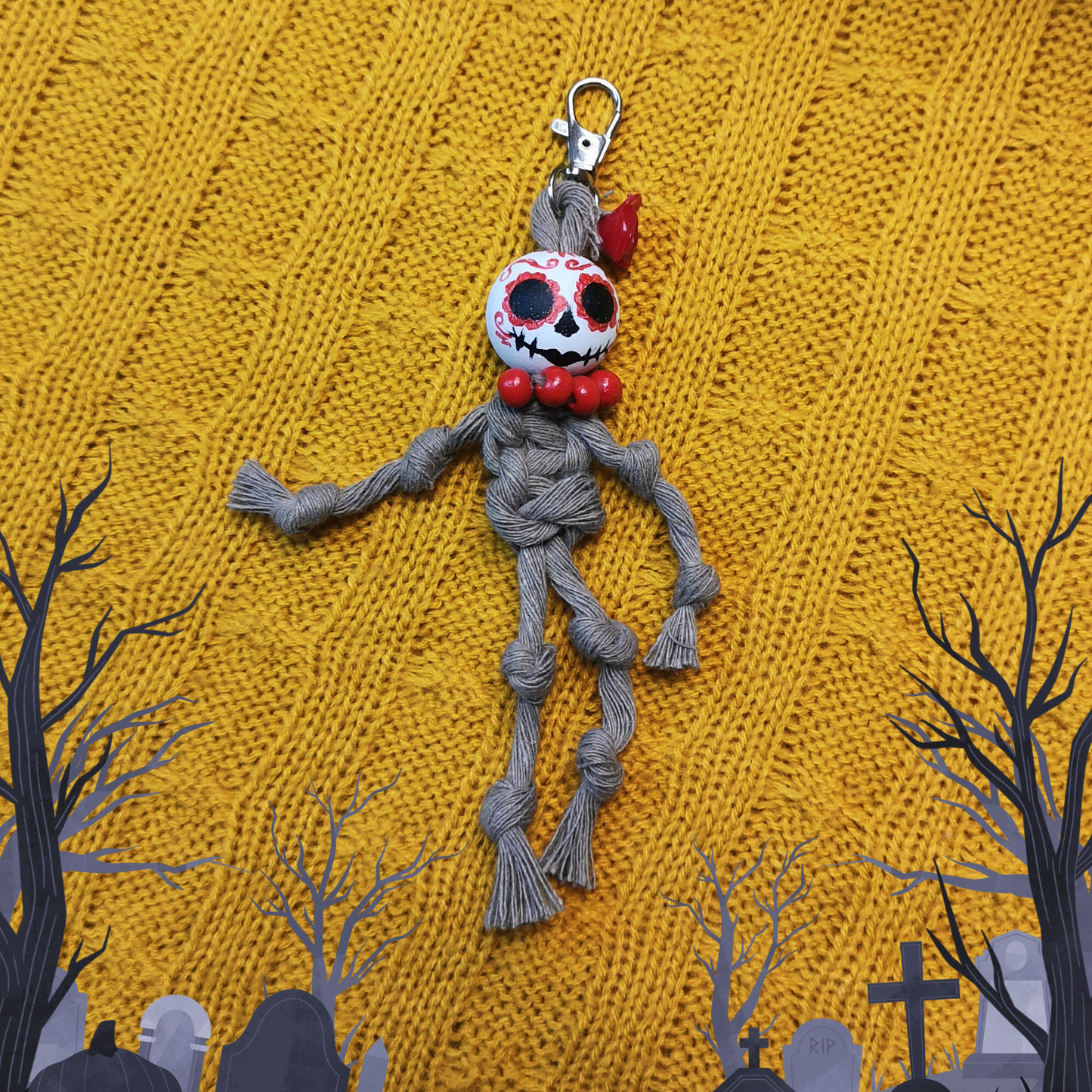 Handbemaltes DIY‑Set „Spooky Schlüsselanhänger“ – Unikat‑Perle + Makramee‑Kordel 5 mm